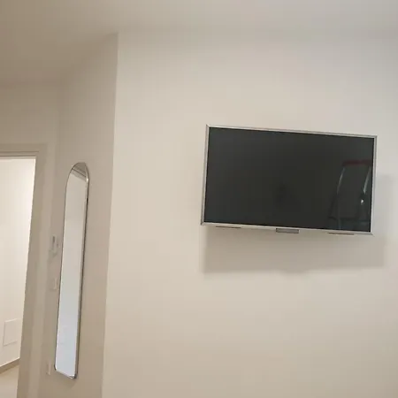 Casa Settembre كروتوني